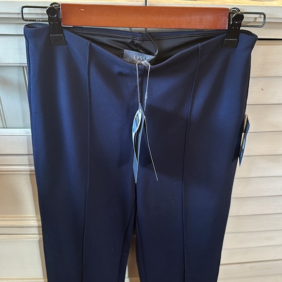 Lysse Pants - Lysse New York Navy Stretch Light Weight Ponte True Navy Pants Size Small NWT